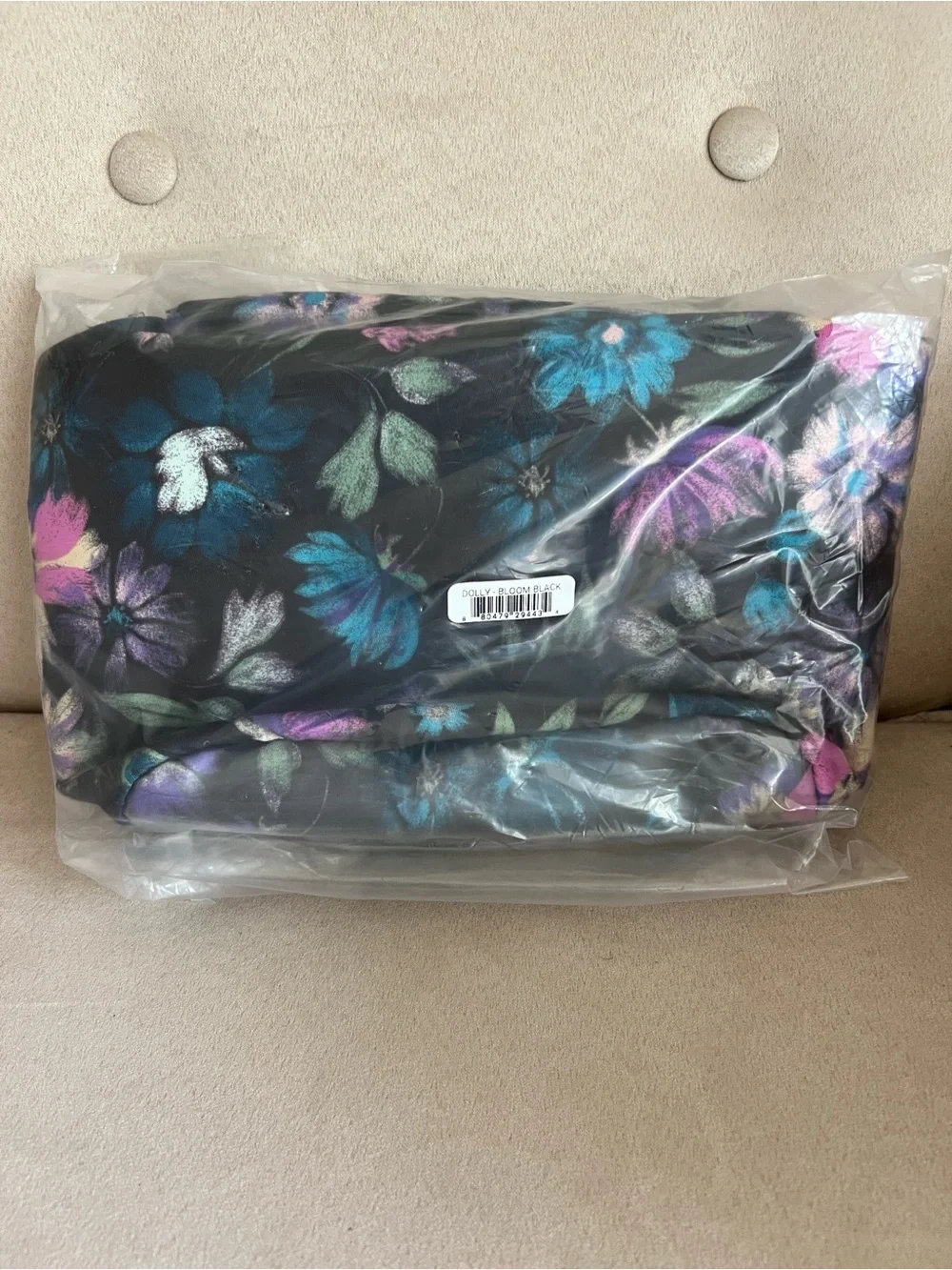 NWT Lug Dolly Cosmetic Case in Bloom Black